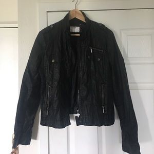 🖤Edgy Faux leather jacket