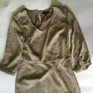 Banana Republic • Dress with Sleeves