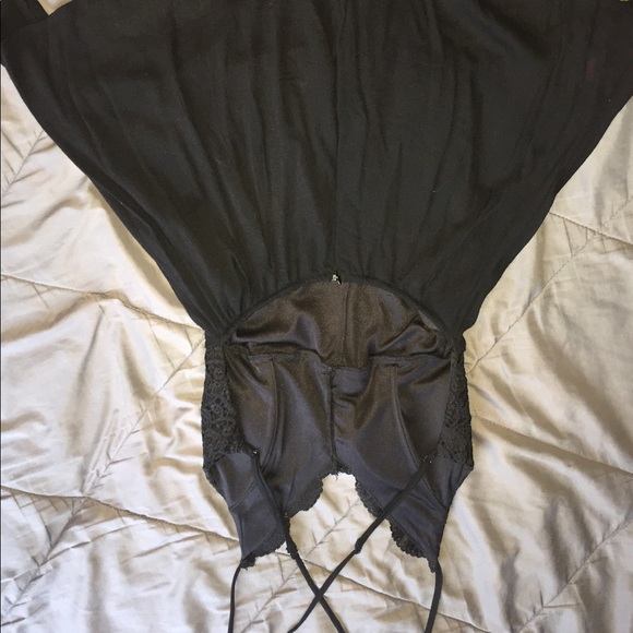 ROMPER - Picture 3 of 3