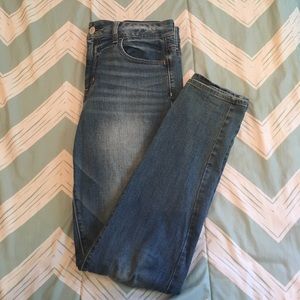 American Eagle Hi- Rise stretch Jegging size 10