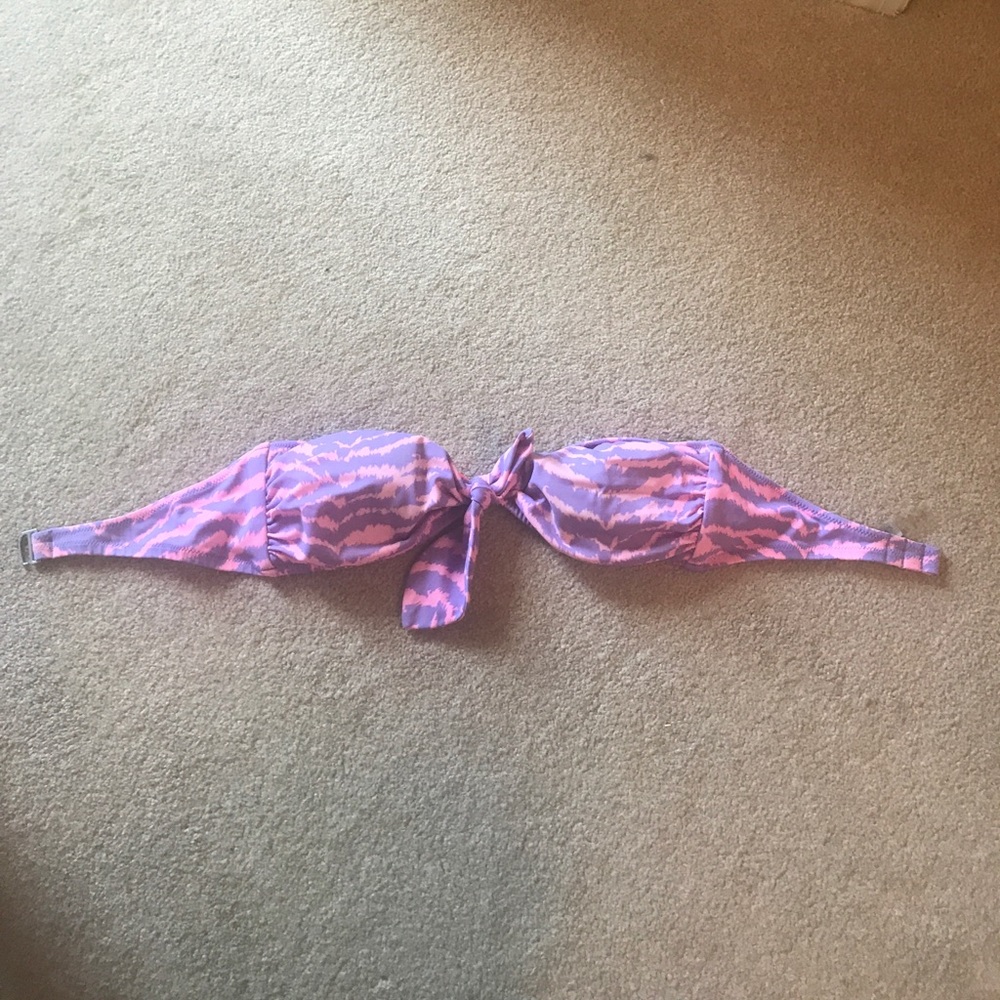 Strapless size small Victoria's Secret bikini top