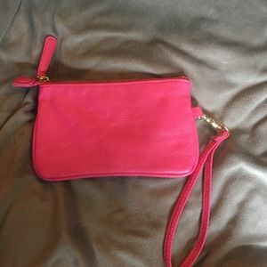 Pink Wristlet! Perfect for monogramming!