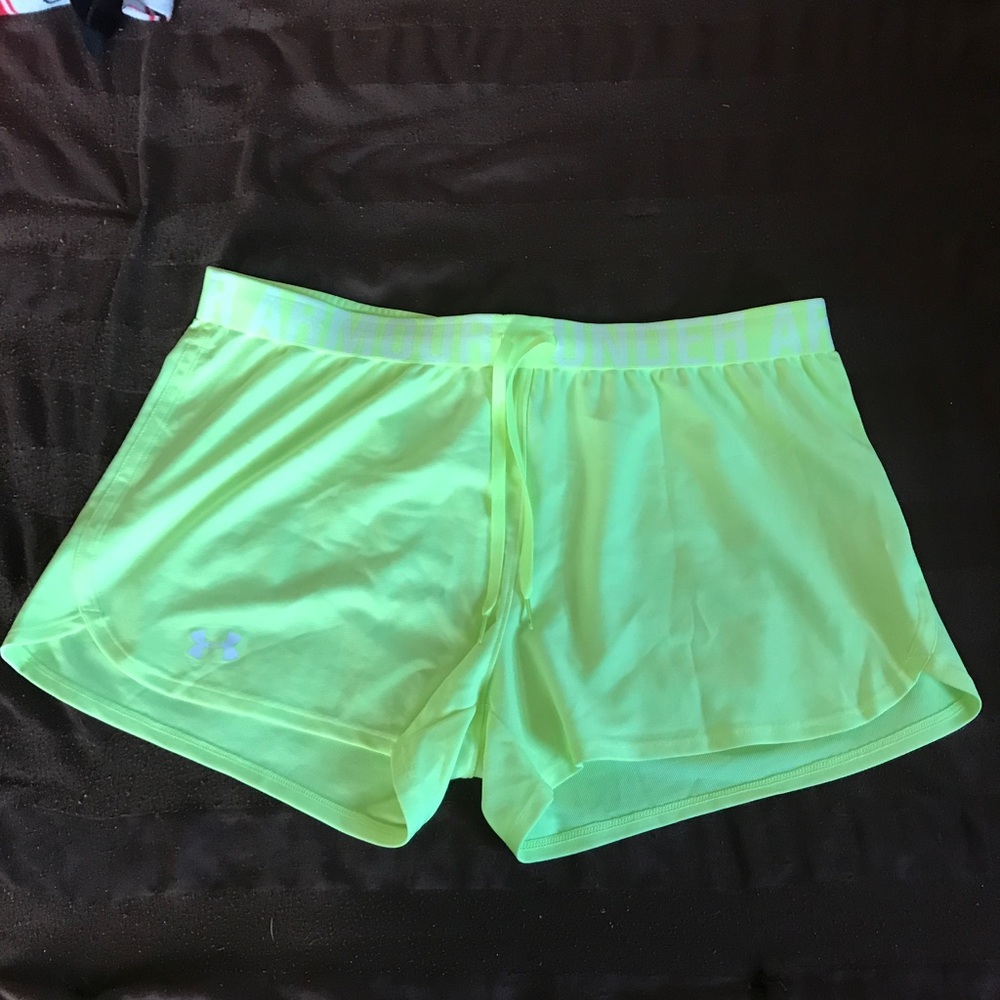 New Under Armour shorts! Large.