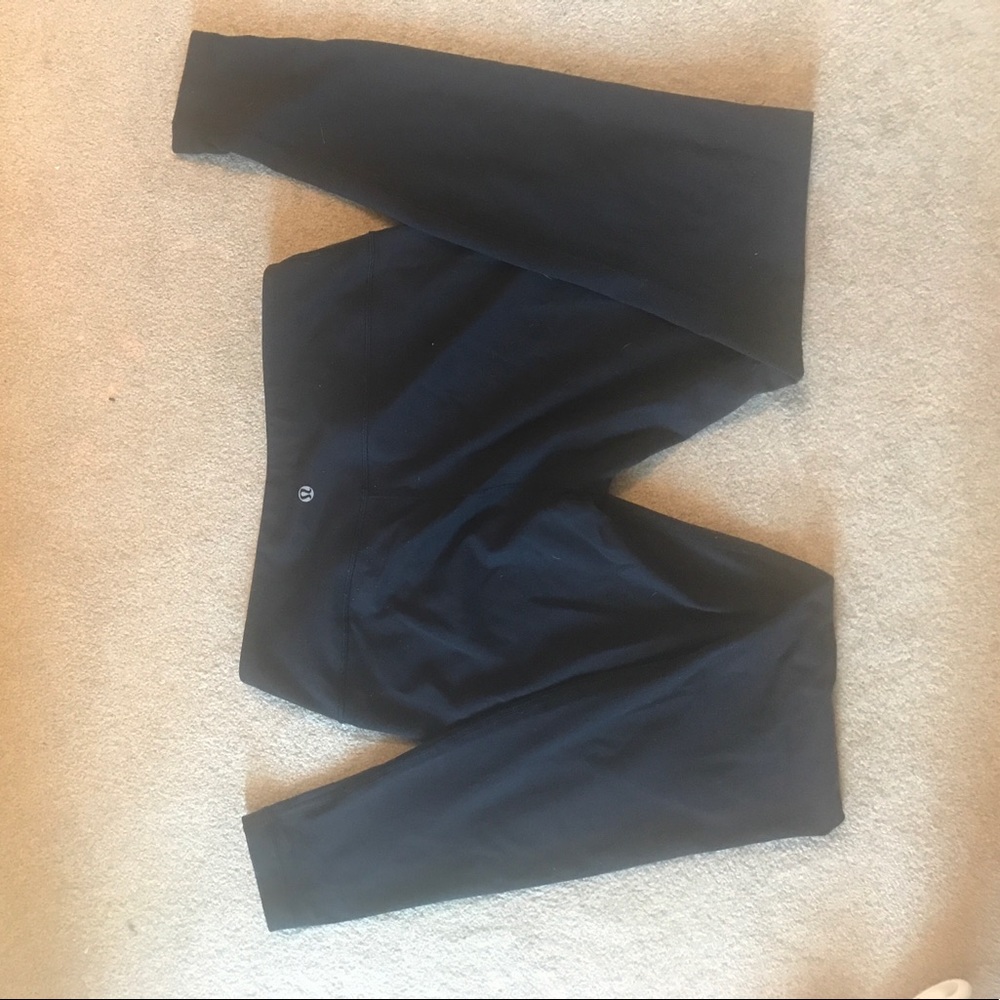 Size 10 lululemon full length black leggings