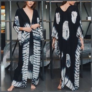 Blackberry Burst Kimono