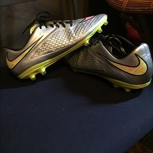 Hypervenom cleats