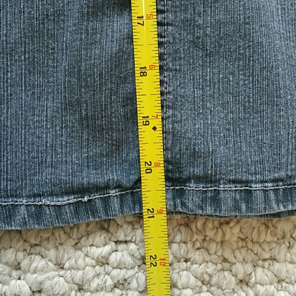 Donated. A Line Jean Skirt - Picture 4 of 8