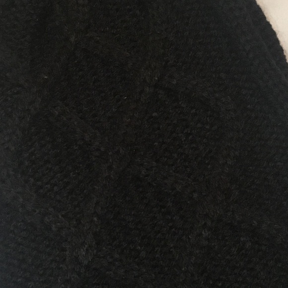 Black Beanie - Picture 2 of 2