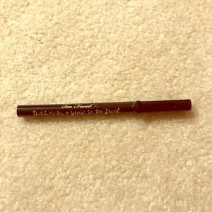 Too faced black eyeliner