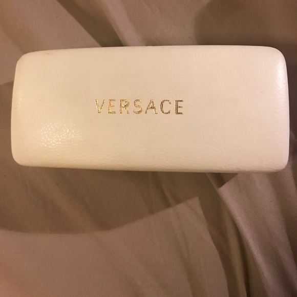 Versace sunglasses - Picture 4 of 6