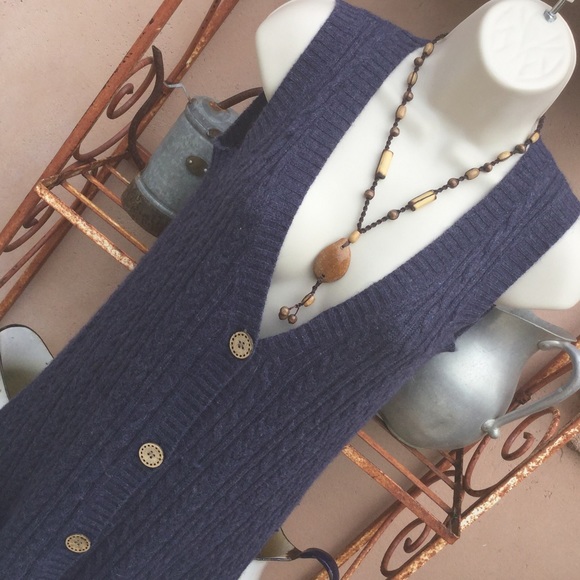 white Stuff Sweaters - Duster Vest..cable w Pockets-coconut buttons