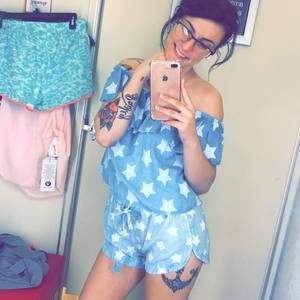 Meet your Posher, Tori