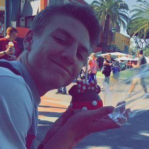 Meet your Posher, Colin