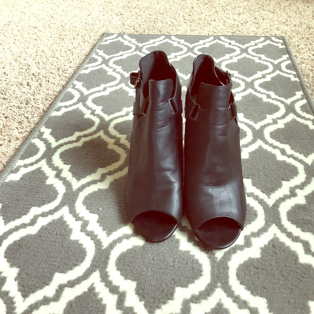 Size 10 Bootie heels