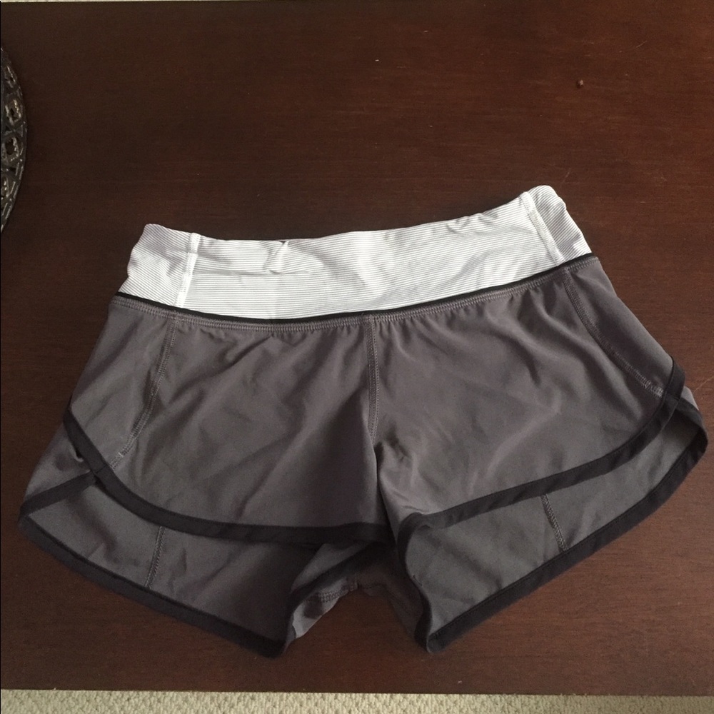 Lululemmon speed shorts