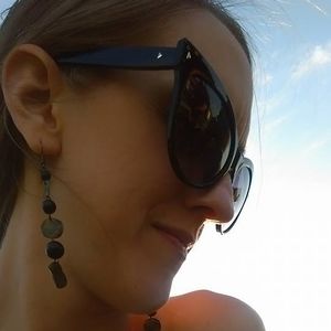 Meet your Posher, Jenny