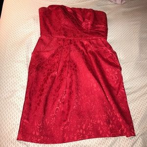 Textured red strapless dress