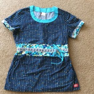 Women's Scrub Top