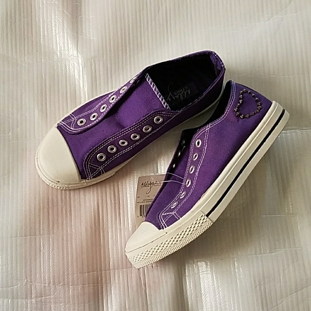 Miley Cyrus & Max Azria purple Slip on shoes