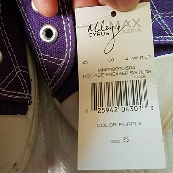 Miley Cyrus & Max Azria purple Slip on shoes - Picture 6 of 7