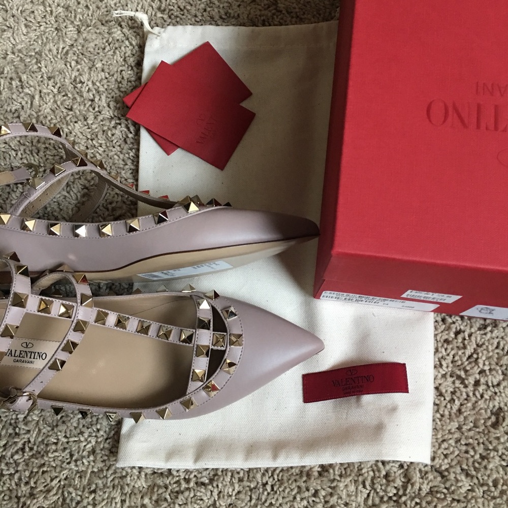 Cute👍🏼 Nude Valentino Rockstud Flats ankle strap - Picture 4 of 7