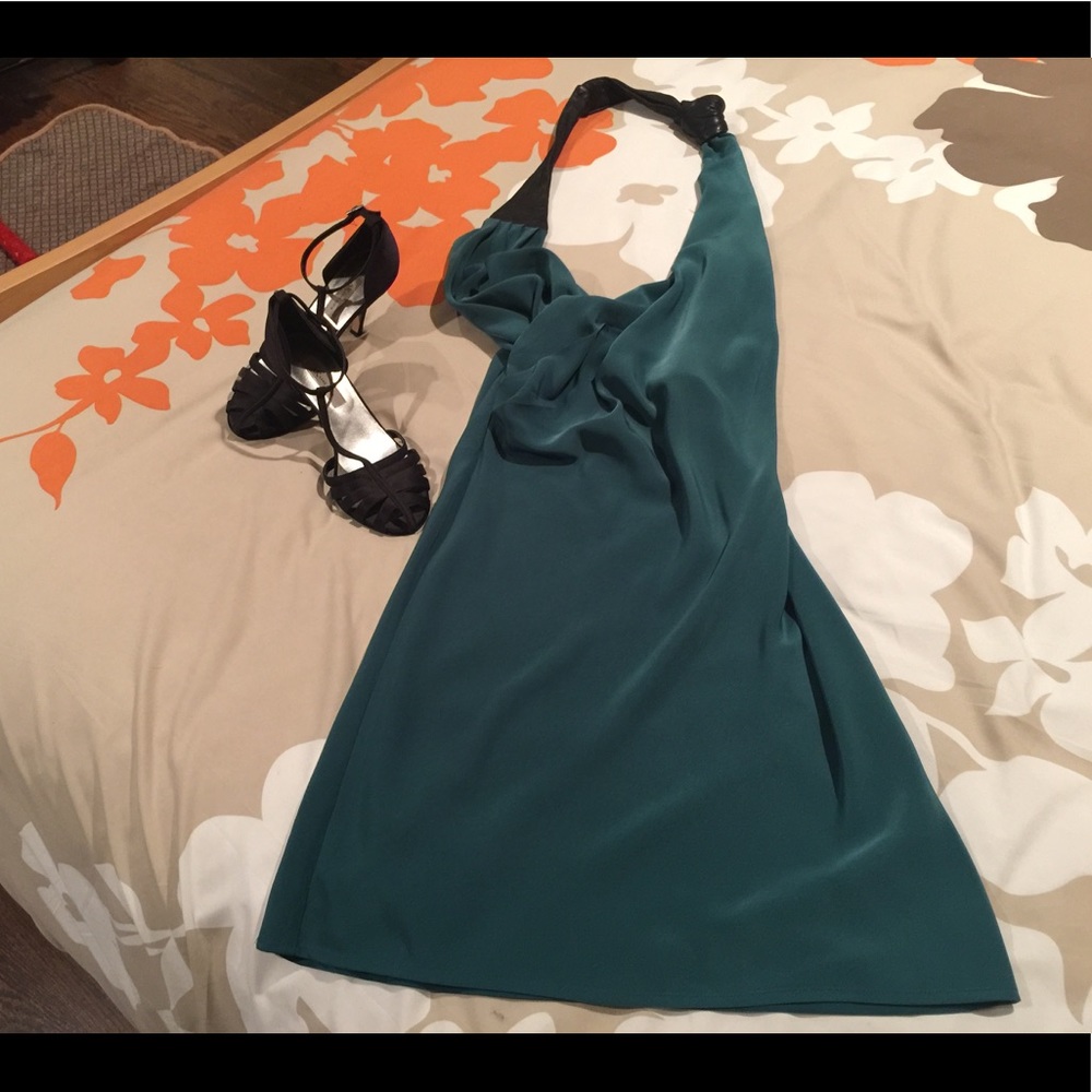 Poleci dress