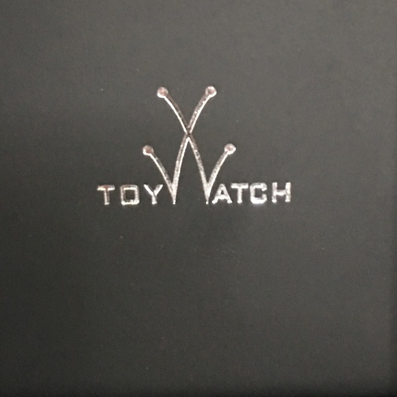 Brand new women's Limited Edition Toy Watch - Picture 3 of 4
