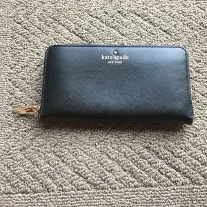 Kate Spade Continental Wallet
