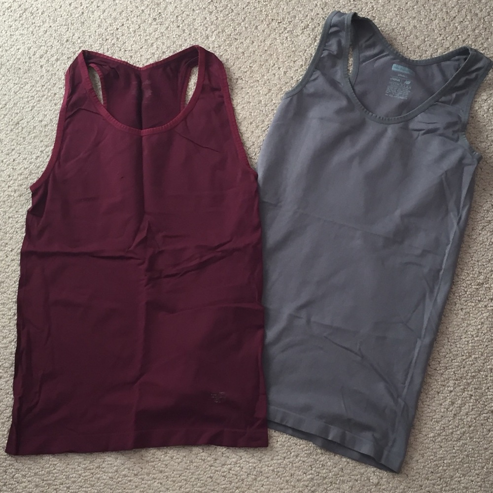 Set of 2 New Balance workout tanks
