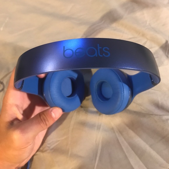 Royal blue beats solo 2 - Picture 3 of 5