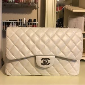 Chanel Jumbo off white lambskin silver hardware
