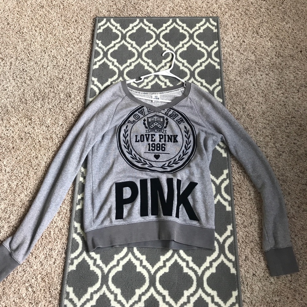 Vs pink sweater