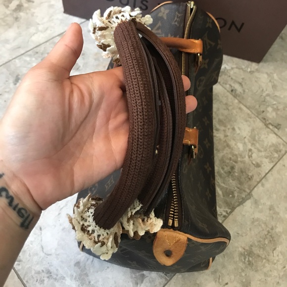 Louis Vuitton Speedy 30 - Picture 5 of 8