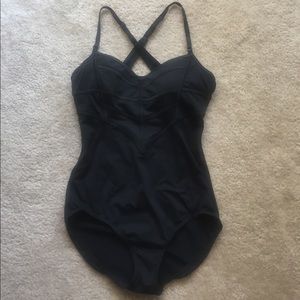 💥price drop💥Lululemon bodysuit/leotard 6.