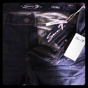 NWT Seven7 Skinny Jeans