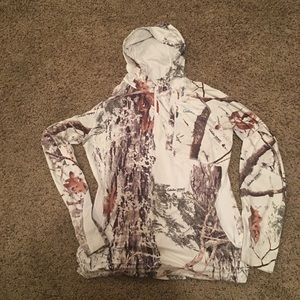 Cabelas 1/4 zip pull over