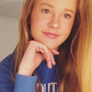 Meet your Posher, Elisabeth