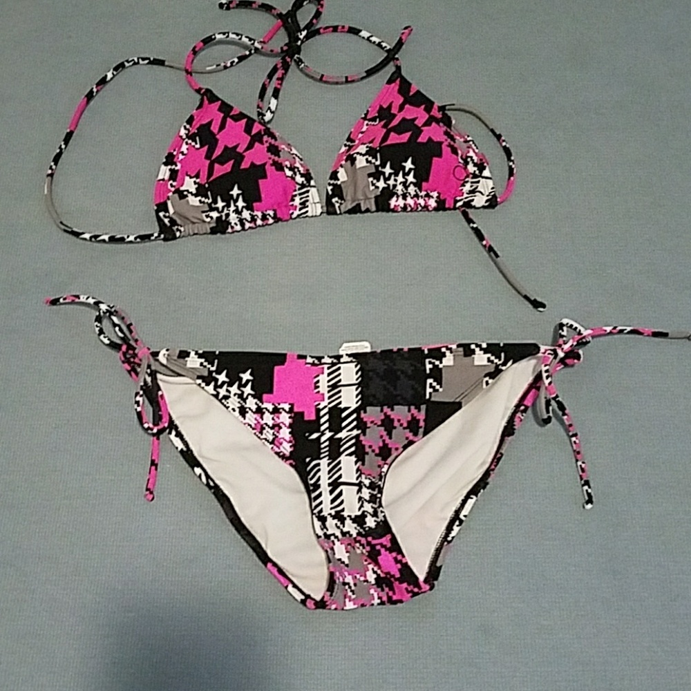 2 piece bathing suit