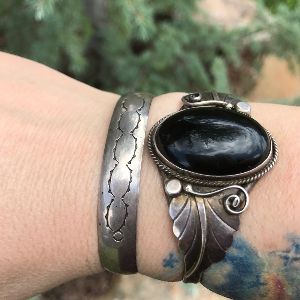 ‼️FINAL PRICE‼️was$98•Old Pawn Silver Sun Cuff - Picture 6 of 8