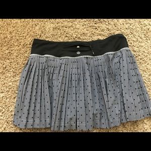 Lululemon skirt