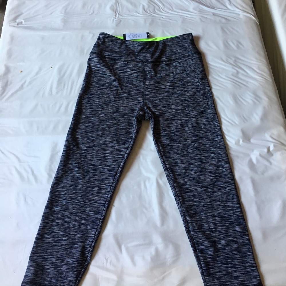 NEW WITH TAGS ATHLETIC LEGGINGS