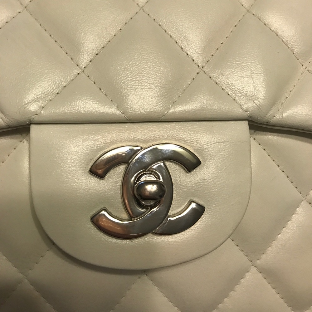 SOLD! Additional Chanel Jumbo photos SOLD!