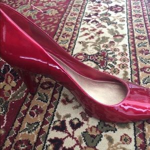Antonio Melani Red Pumps