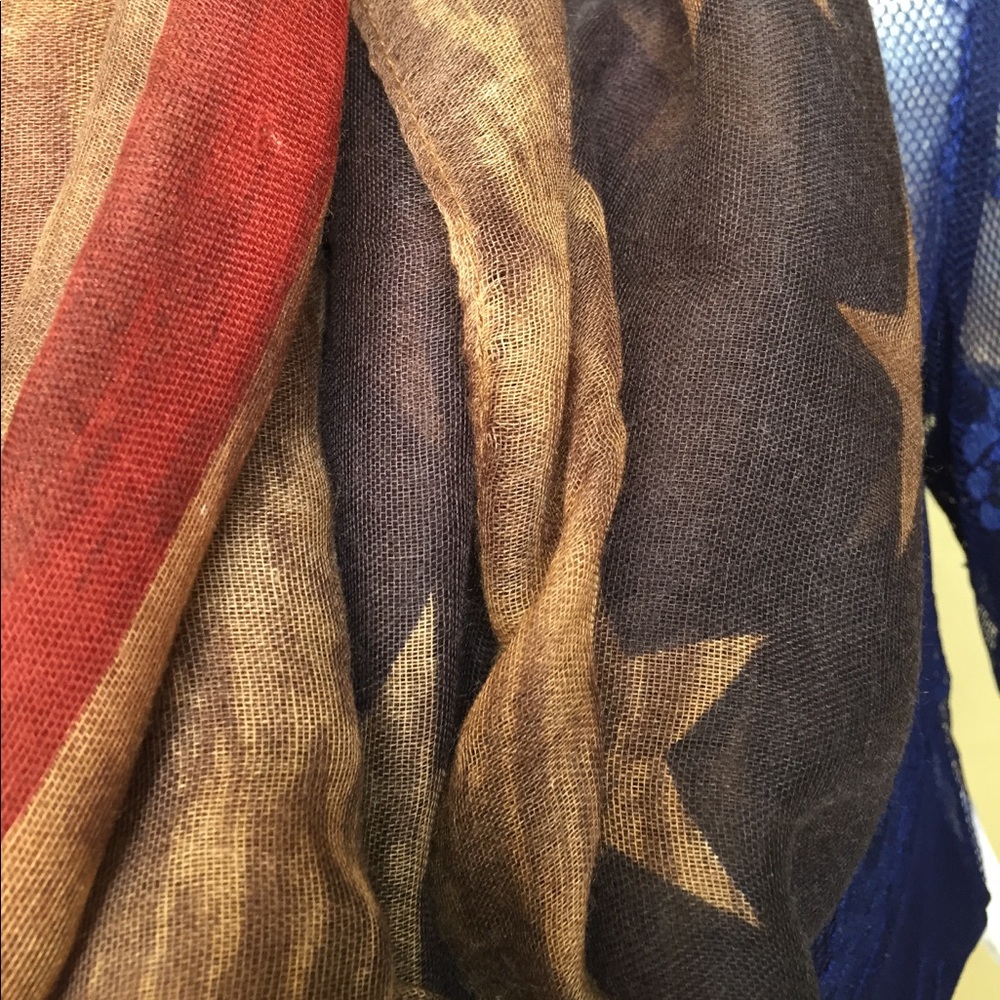 Scarf - Picture 2 of 3