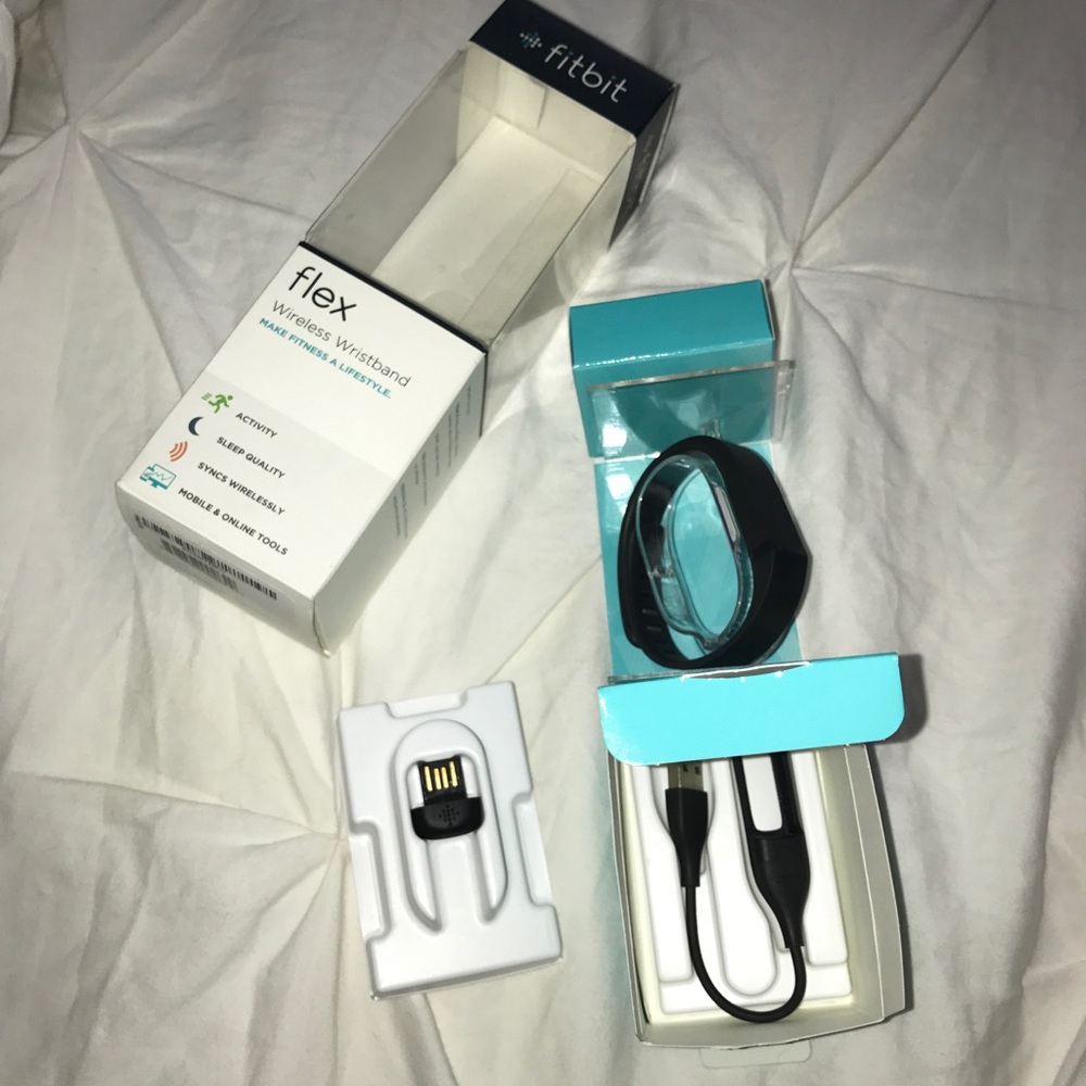 Fitbit... small, great condition! Black