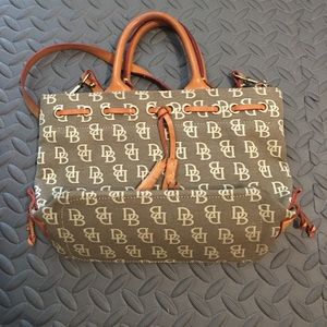 Dooney & Bourke handbag