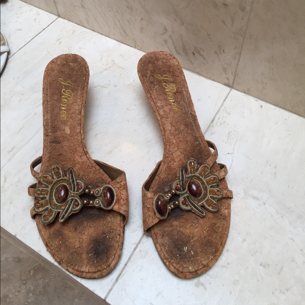 Shoes slippers