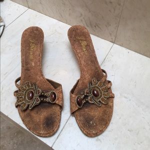 Shoes slippers