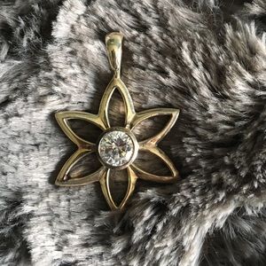 Silpada Flower Pendant