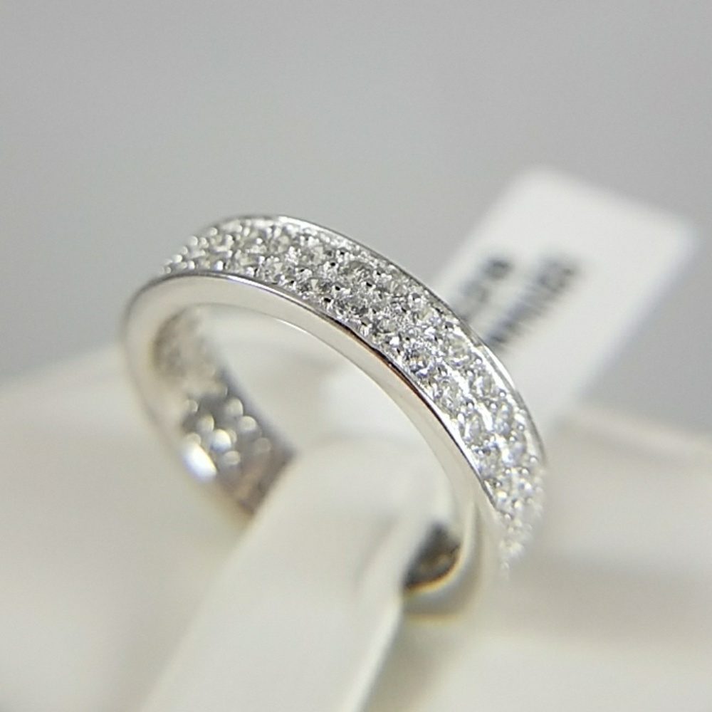 ETIRNITY WEDDING BAND 4.5MM WIDE - Picture 3 of 8
